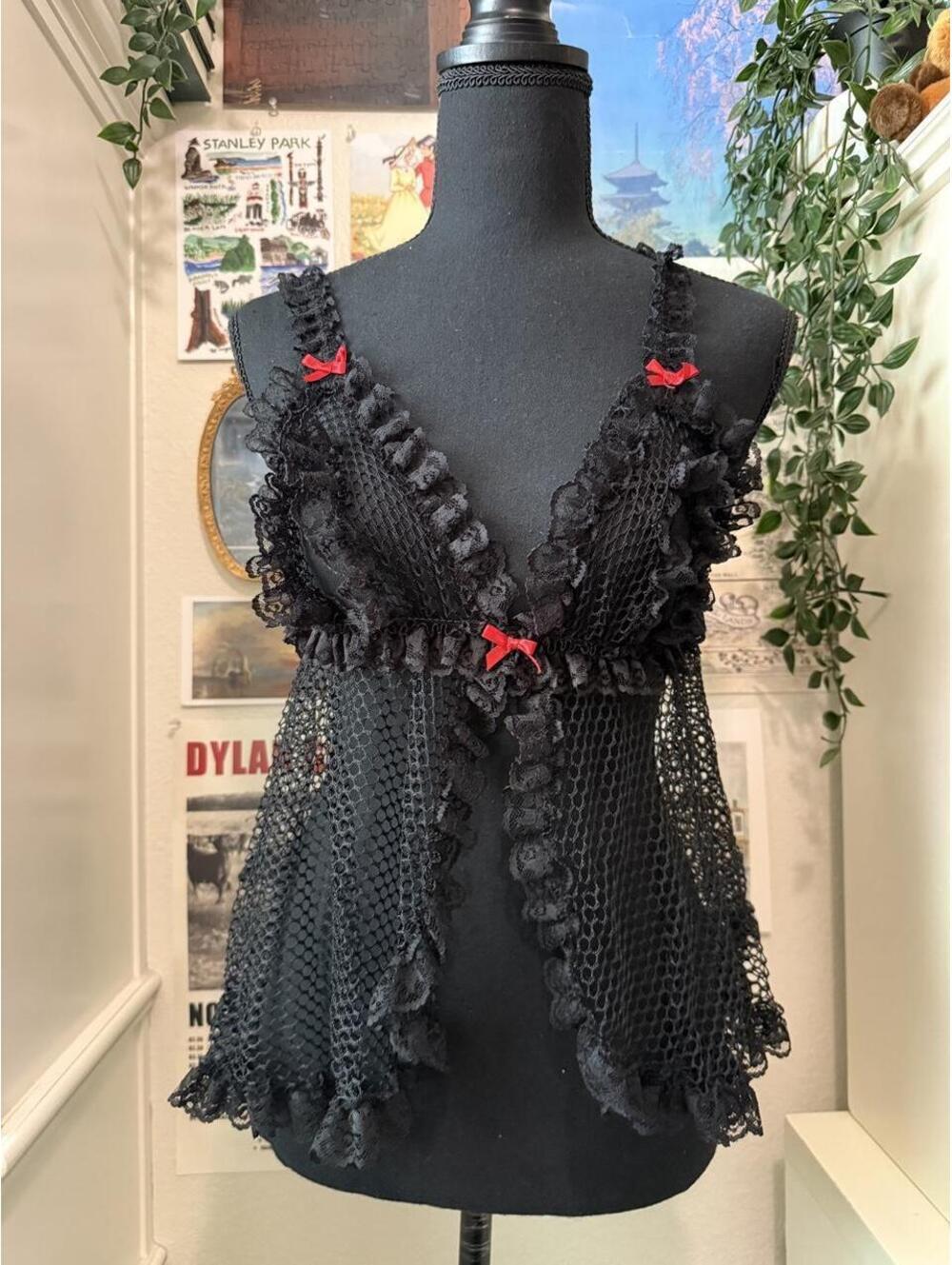 Vintage Frederick's of Hollywood Black Sheer Mesh Lace Babydoll Top